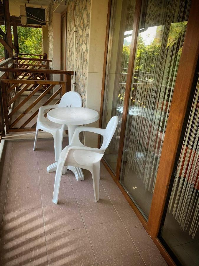 Studio De Lux Lägenhet Primorsko Exteriör bild